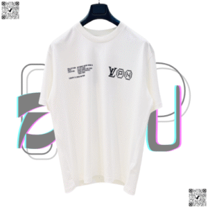Louis Vuitton T-Shirt AA23