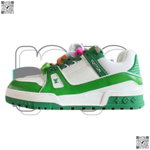 Louis Vuitton Trainer AD4